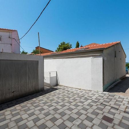 Villa Adriatica ブロダリツァ エクステリア 写真