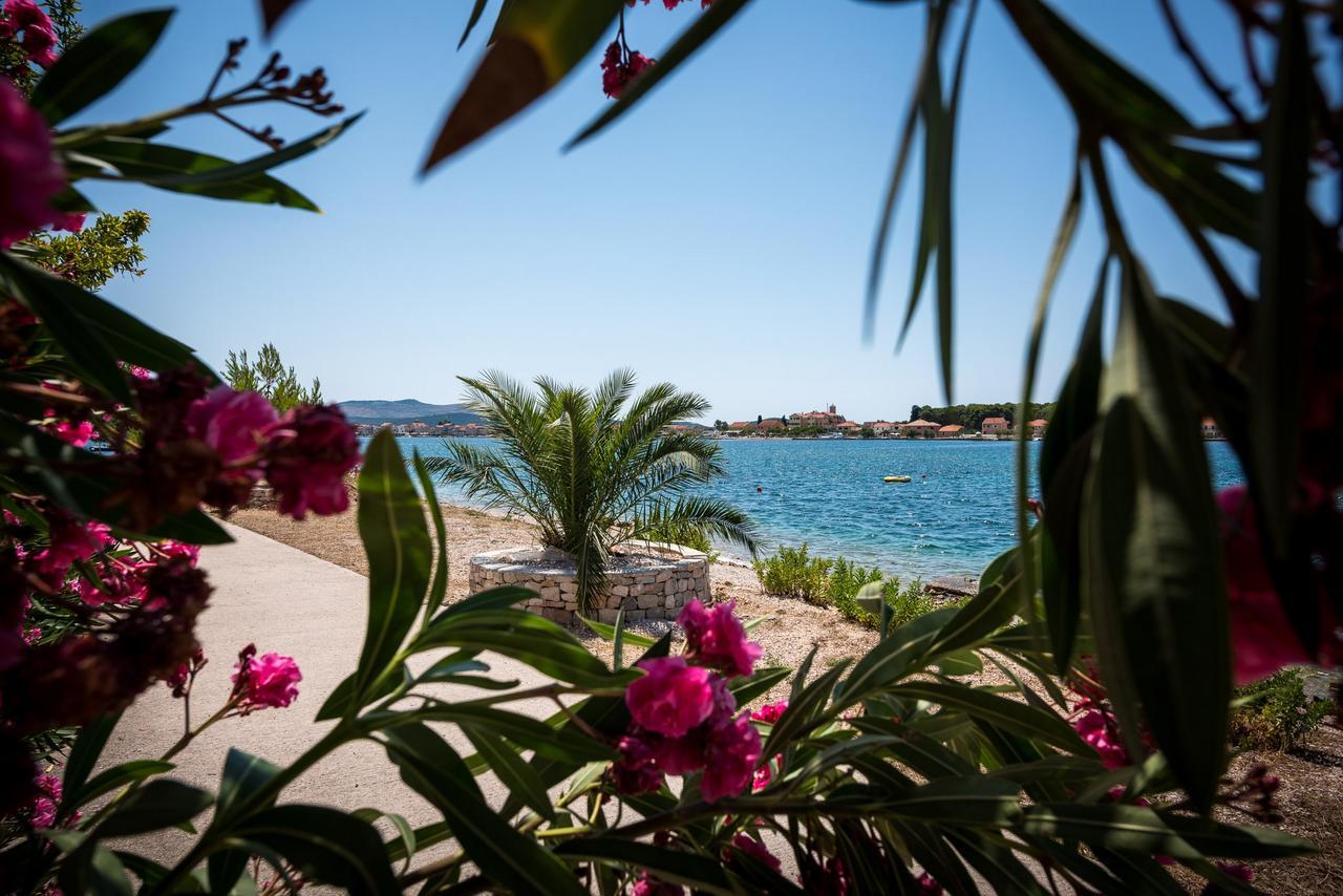 Villa Adriatica ブロダリツァ エクステリア 写真