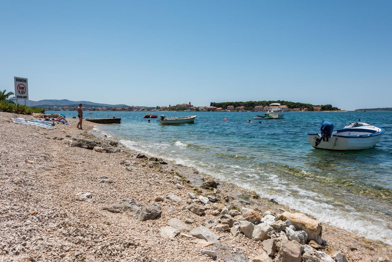 Villa Adriatica ブロダリツァ エクステリア 写真